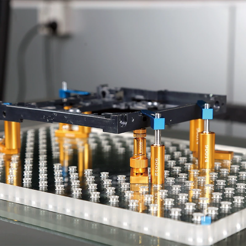 universal-fixture-for-image-measuring-instrument-2