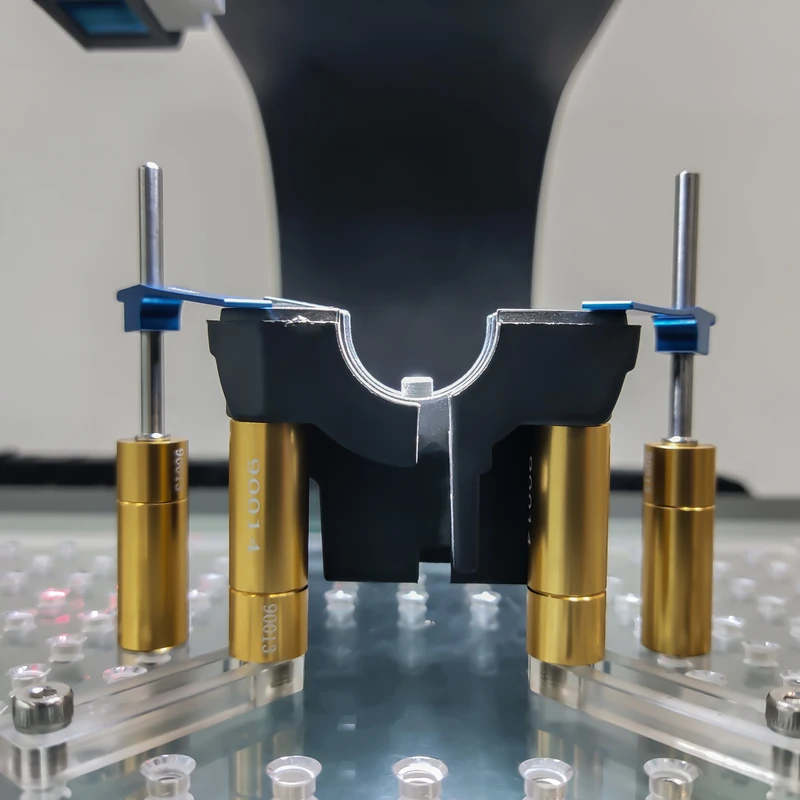 universal-fixture-for-image-measuring-instrument-5